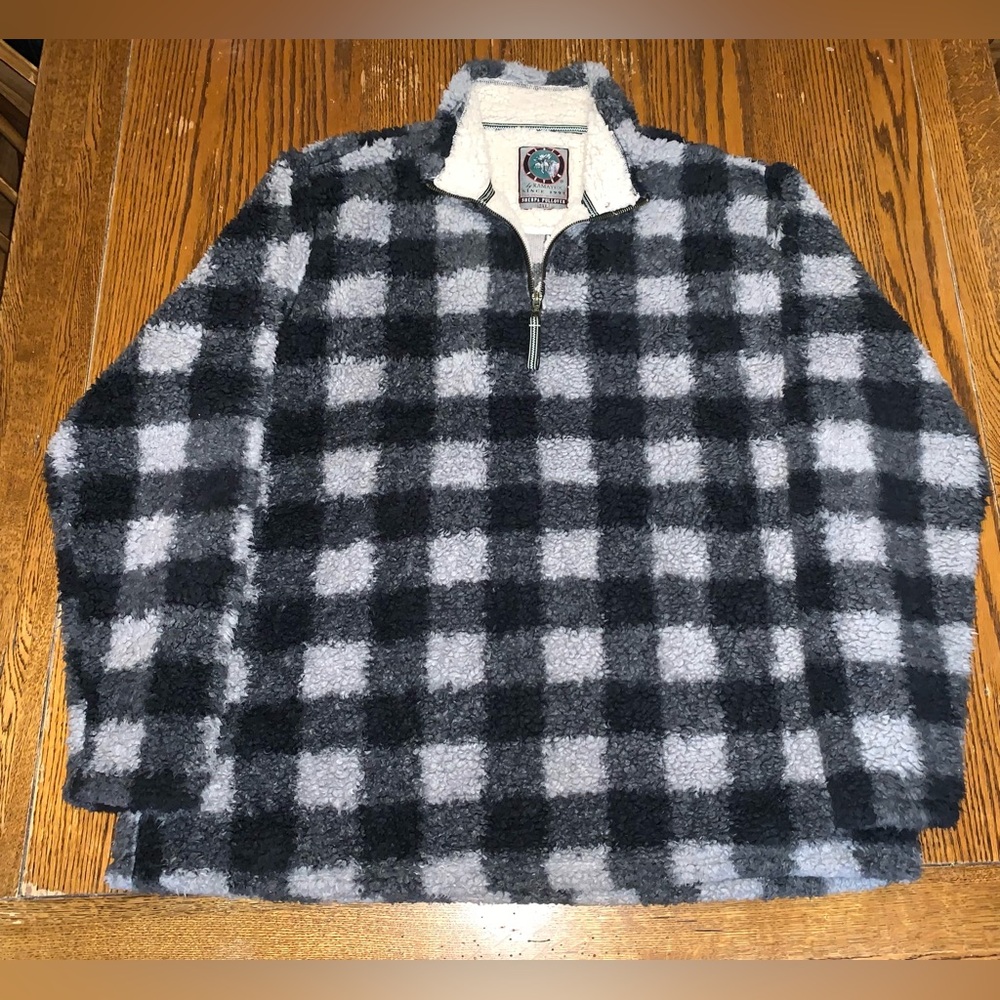 New Without Tags Cabin Fever By Ramatex Sherpa Pullover